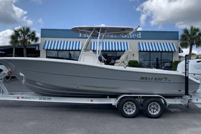 BOATZON | Bulls Bay 255 Center Console 2026