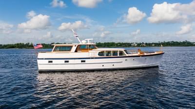 BOATZON | Burger 64 Motor Yacht 1964