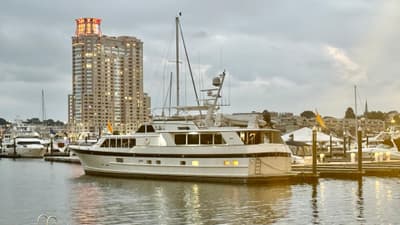 BOATZON | Burger 86 Raised Pilothouse 1987