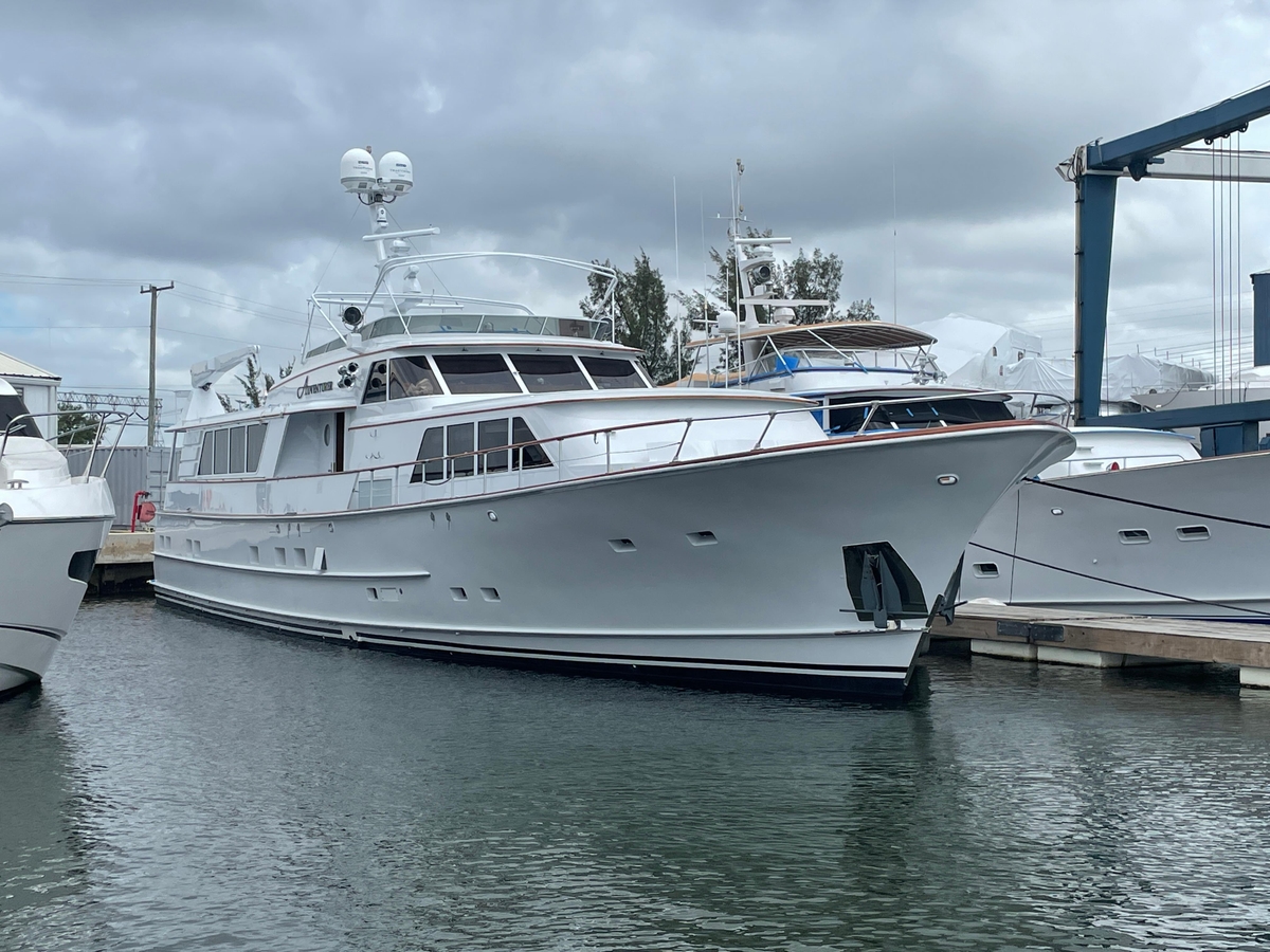 1985 Burger 94 - Sold Boat