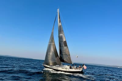 BOATZON | C&C 33 1975