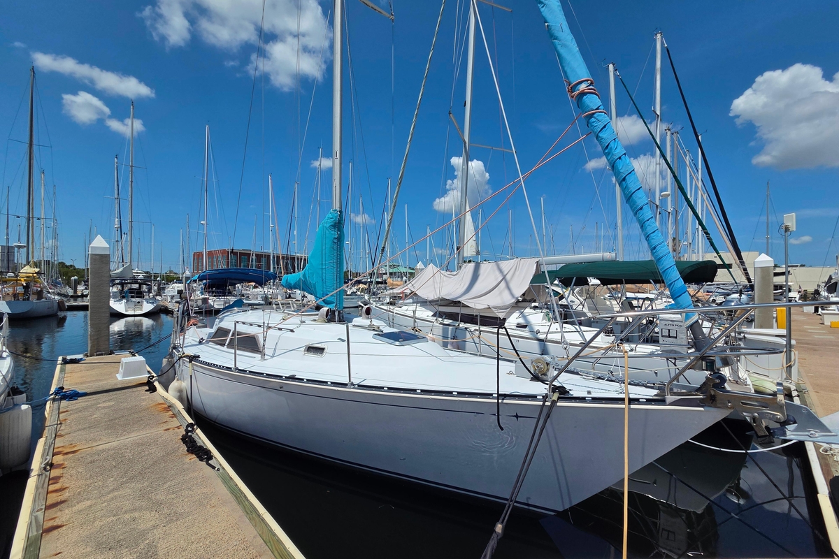 1985 C&C 37 - Sold Boat