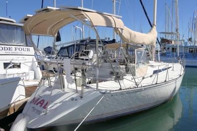 BOATZON | C&C 3740 1989