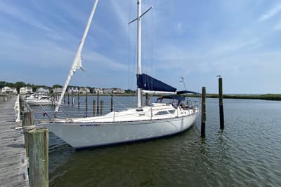 BOATZON | C&C Mark III Centerboard Sloop 1987