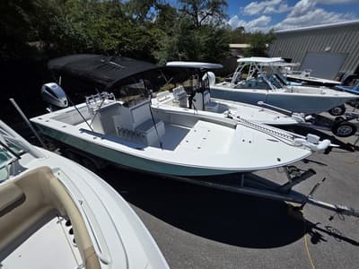 BOATZON | C-Hawk 25 center console 2023