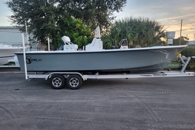 BOATZON | C-Hawk 25 Center Console 2027