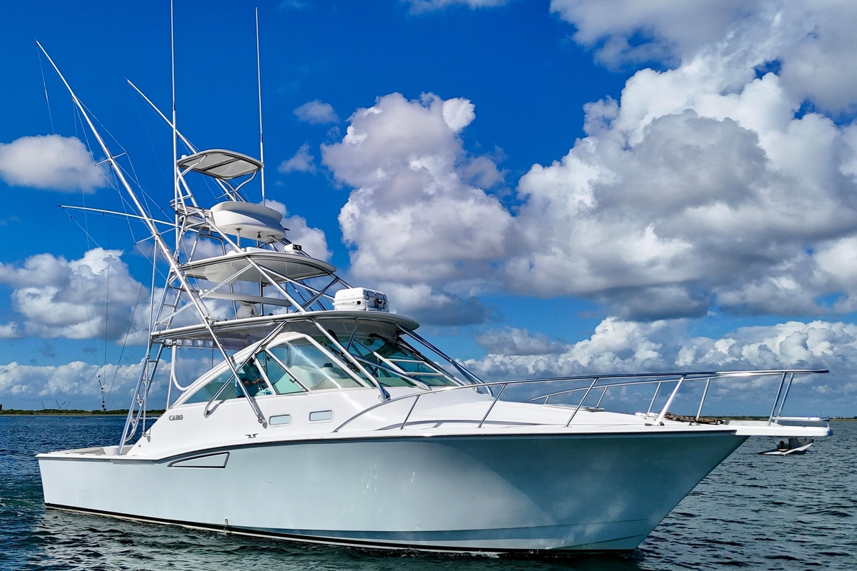 2005 Cabo 35 Express - Sold Boat