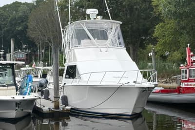 BOATZON | Cabo 35 Flybridge 2005