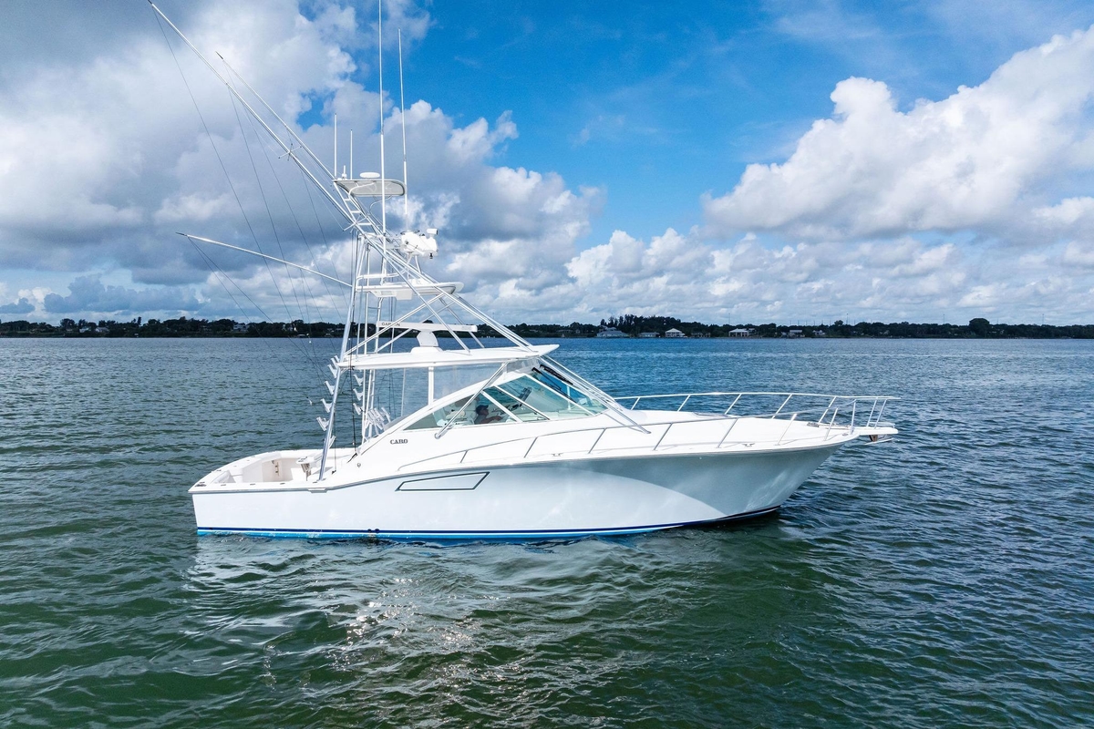 2004 Cabo 40 Express - Sold Boat