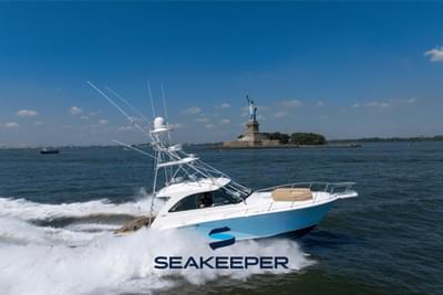 BOATZON | Cabo 44 Hardtop Express 2012