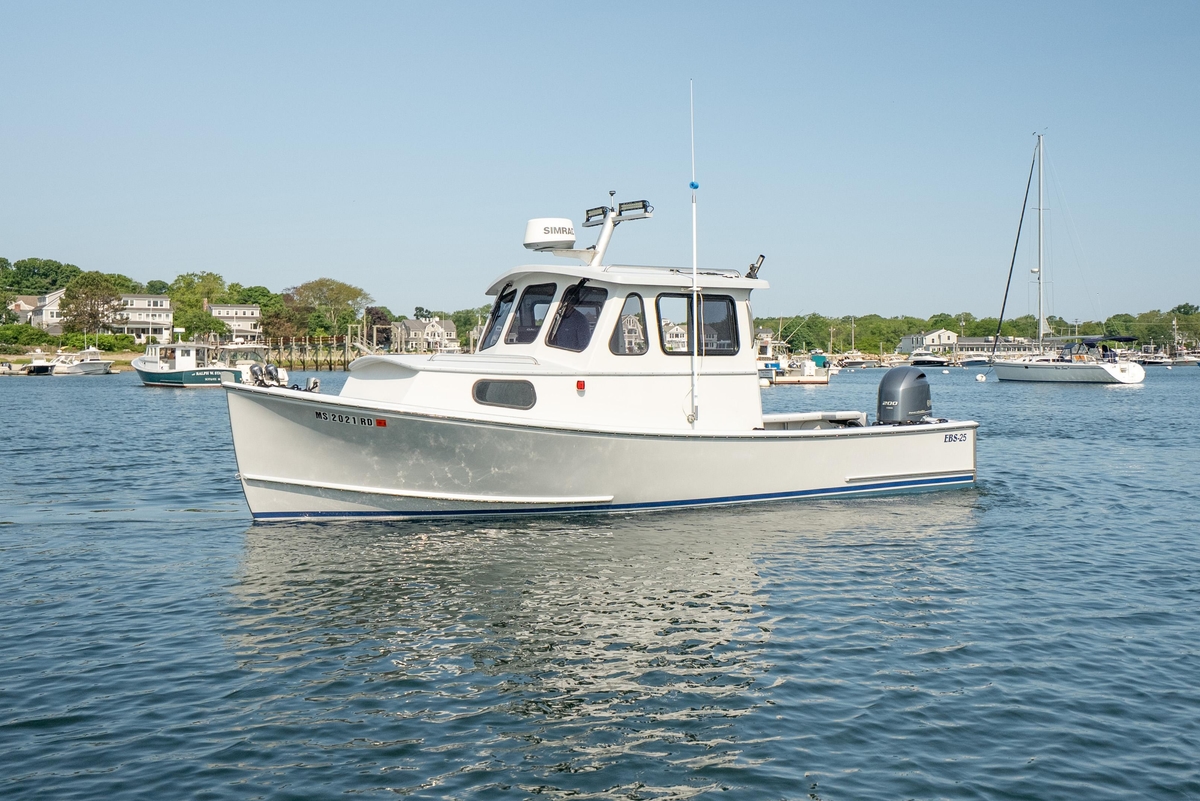 2021 Calvin Beal 25 Custom - Sold Boat