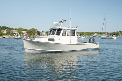 BOATZON | Calvin Beal 25 Custom 2021