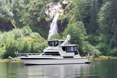 BOATZON | Camargue 48 Cockpit Motor Yacht 1988 BOATZON | Camargue 48 Cockpit Motor Yacht 1988