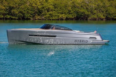 BOATZON | Canard Yachts eMotion HYBRID 2018