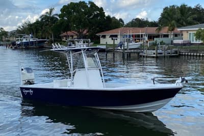 BOATZON | Canyon Bay 24H 2014