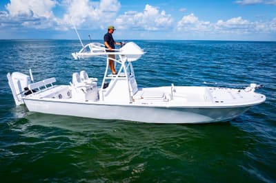 BOATZON | Canyon Bay 28h 2025 BOATZON | Canyon Bay 28h 2025