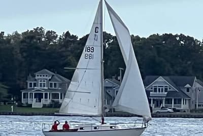 BOATZON | Cape Dory 27 1989
