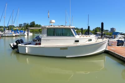 BOATZON | Cape Dory 28 1985