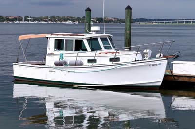 BOATZON | CAPE DORY 28 Cruiser 1990
