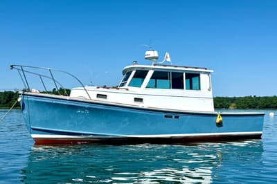 BOATZON | Cape Dory 28 Power Yacht 1985