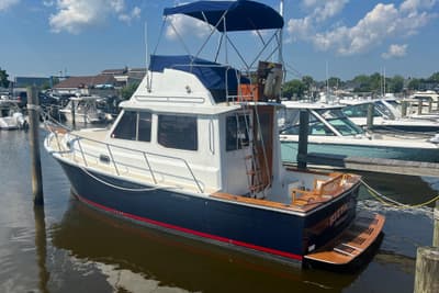 BOATZON | Cape Dory 30 Fly Bridge 1990 BOATZON | Cape Dory 30 Fly Bridge 1990