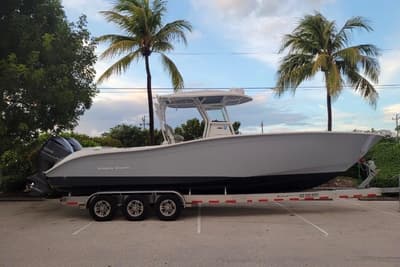 BOATZON | Cape Horn 32 XS 2021