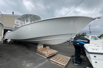 BOATZON | Cape Horn 34XS 2023