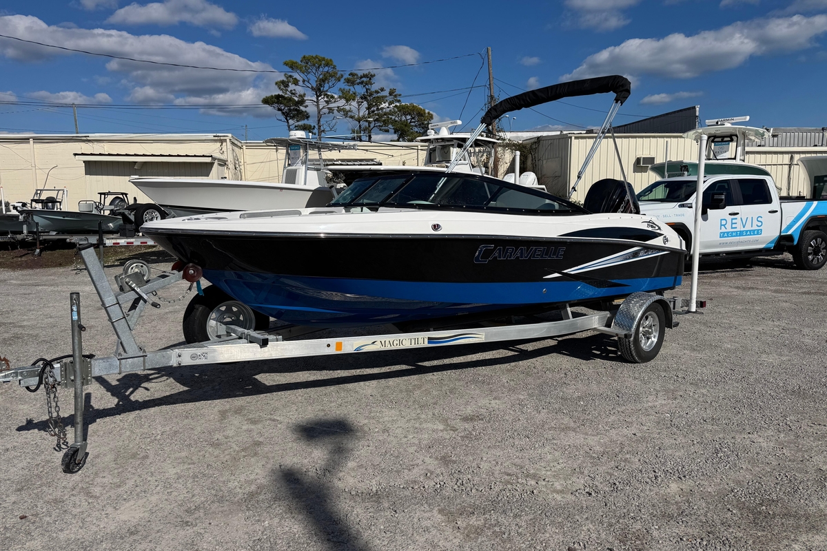 2017 Caravelle 19 EBo Bowrider - Sold Boat