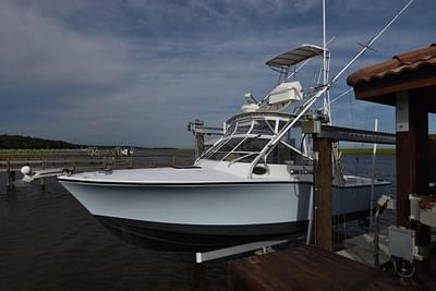 BOATZON | Carolina Classic Express with Marlin Tower 2001 BOATZON | Carolina Classic Express with Marlin Tower 2001