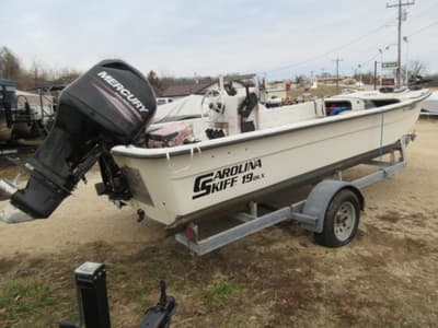 BOATZON | Carolina Skiff 19 Center Console Fishing Boat  115 hp Mercury 4 stroke outboard 2005