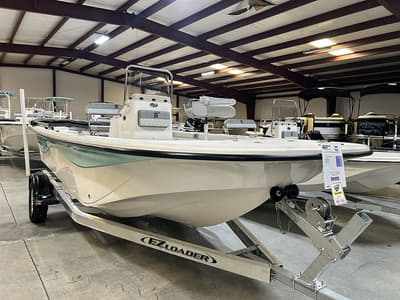 BOATZON | Carolina Skiff 19 LS 2026