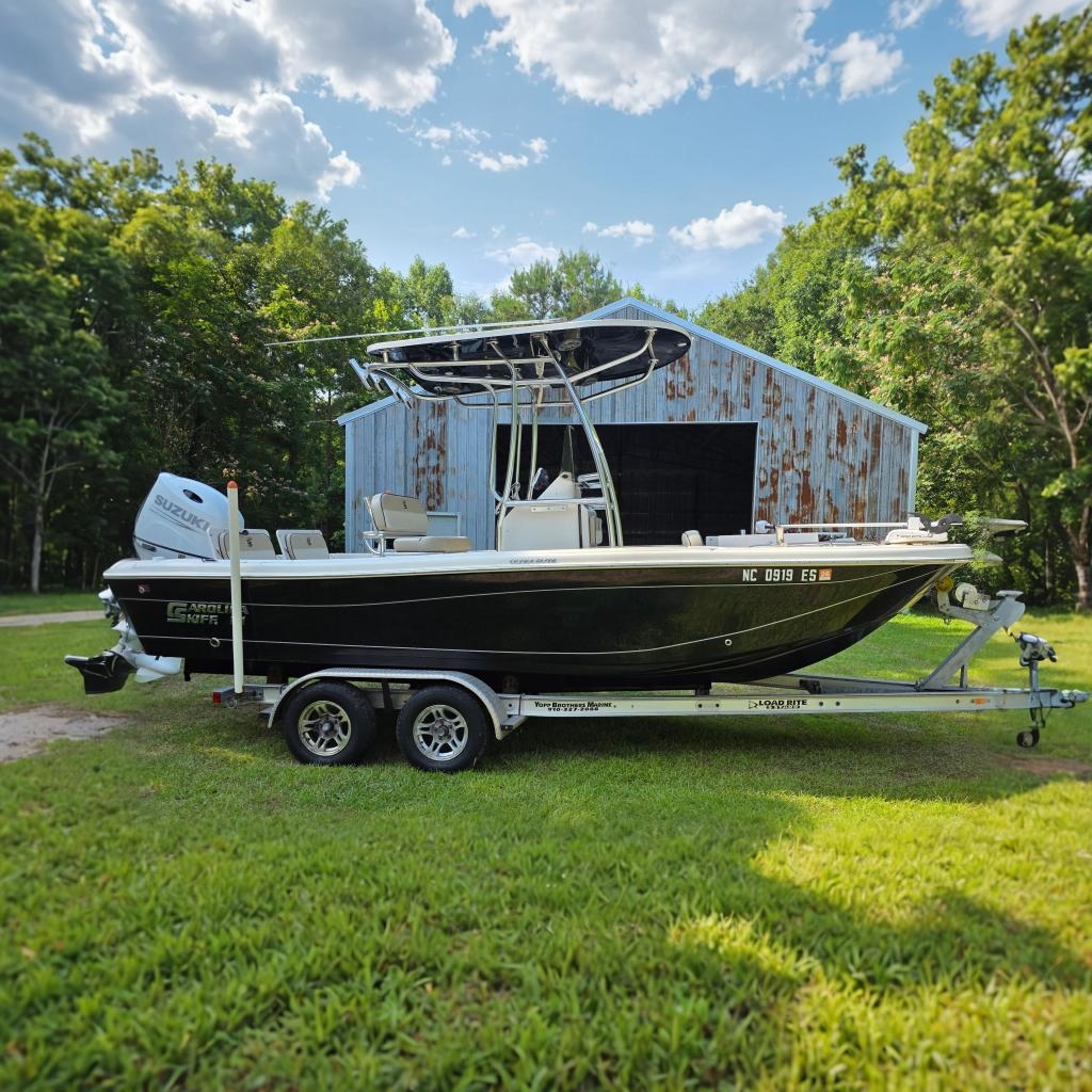 2021 Carolina Skiff 21 Ultra Elite - Sold Boat