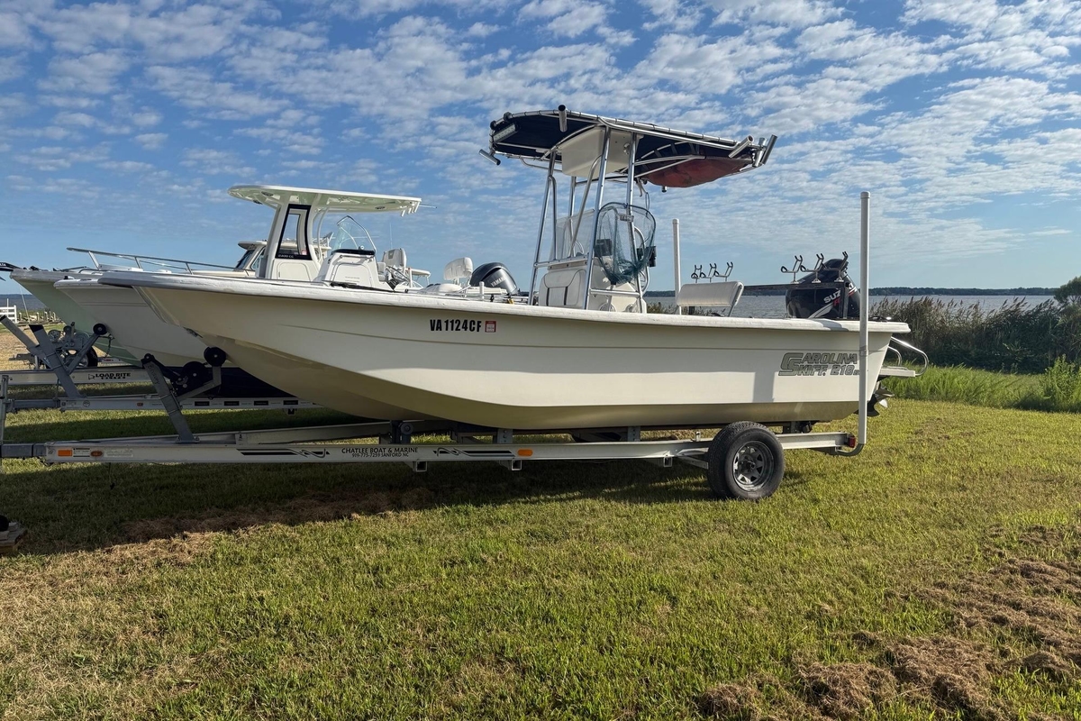 2008 Carolina Skiff 218 DLV - Sold Boat