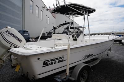 BOATZON | Carolina Skiff 218 DLV 2011