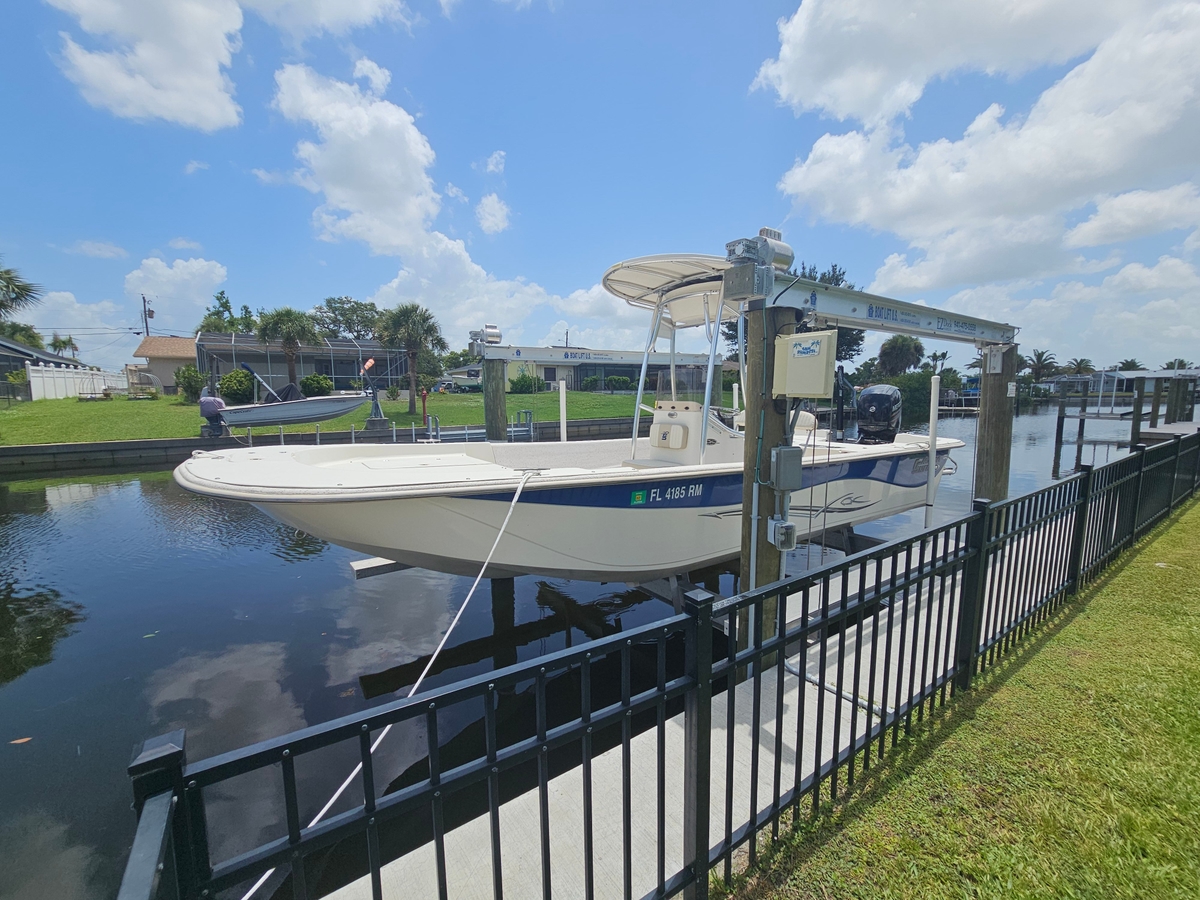 2018 Carolina Skiff 238 DLV - Sold Boat