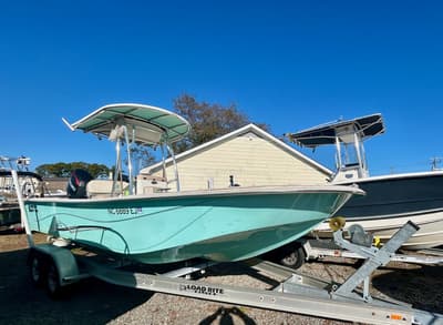 BOATZON | Carolina Skiff 238 DLV 2018