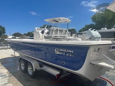 BOATZON | Carolina Skiff 25 LS 2026
