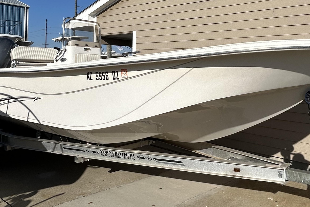 2014 Carolina Skiff 258 DLV - Sold Boat