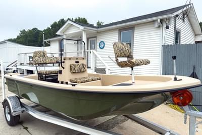 BOATZON | Carolina Skiff E18 JVX CC 2026