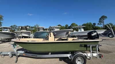 BOATZON | Carolina Skiff E18 JVX CC 2026