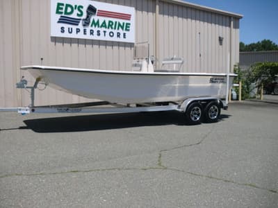 BOATZON | Carolina Skiff E21 DLX CENTER CONSOLE BOAT 2025