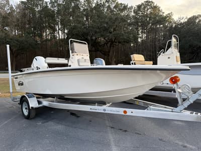 BOATZON | Carolina Skiff EV 180 Sea Skiff 2026