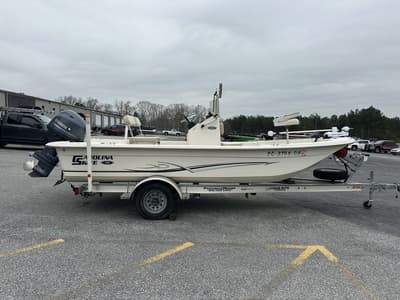 BOATZON | Carolina Skiff JVX Series 18 SSSCCC 2014