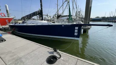 BOATZON | Carroll 1D35 One Design 35 1998