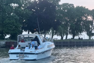 BOATZON | Carver 32 Montego 1988