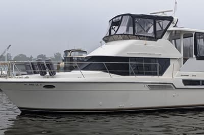 BOATZON | Carver 355 Aft Cabin Motor Yacht 1995