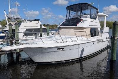 BOATZON | Carver 356 Aft Cabin Motor Yacht 2003 BOATZON | Carver 356 Aft Cabin Motor Yacht 2003