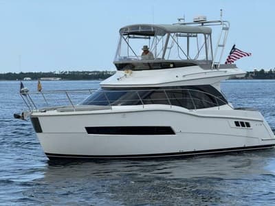 BOATZON | Carver 36 Command Bridge 2020