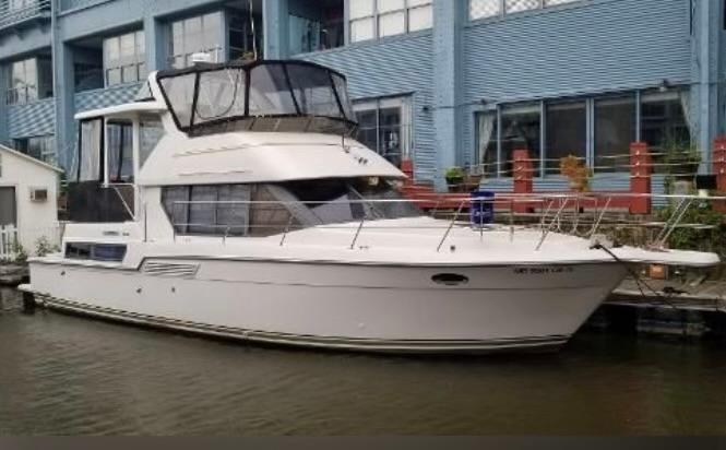 1994 Carver 390 Cockpit Motor Yacht - Sold Boat