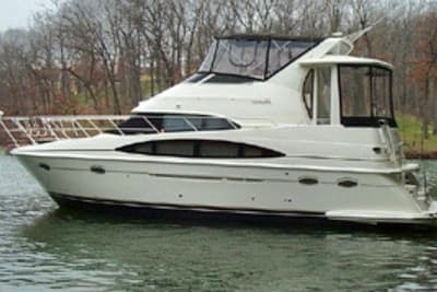 BOATZON | Carver 396 Motor Yacht 2000